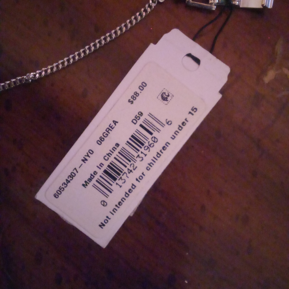 Givenchy necklace - Picture 2 of 5